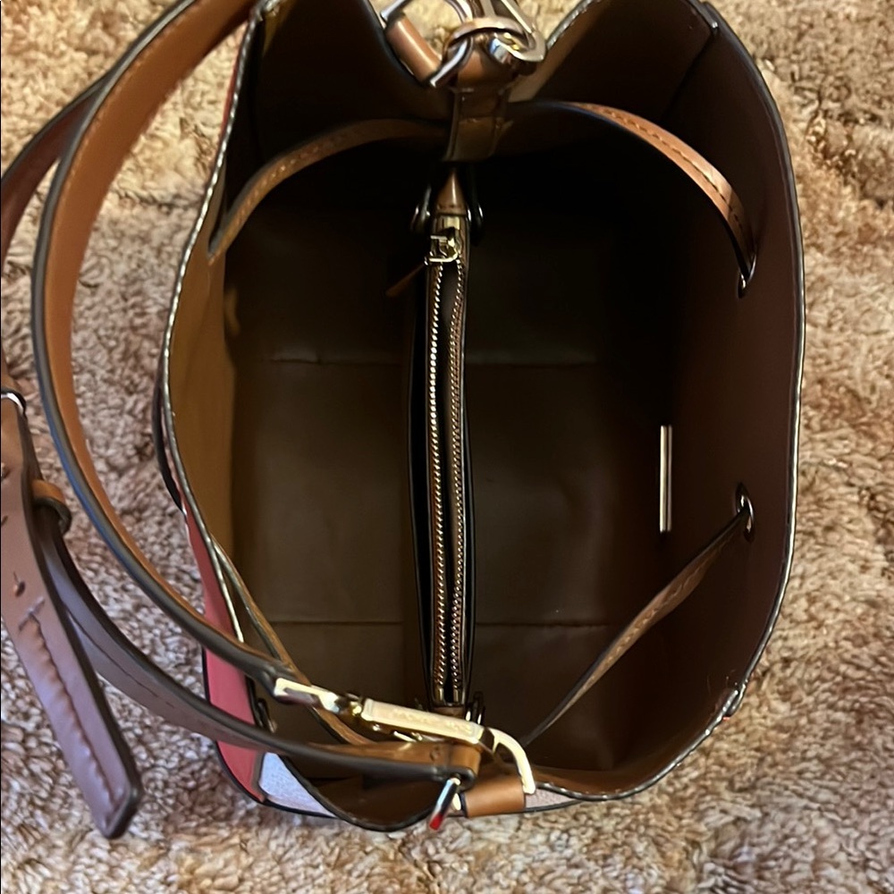 HP 🎉 Michael Kors Red and Brown Bucket Bag - Picture 2 of 6